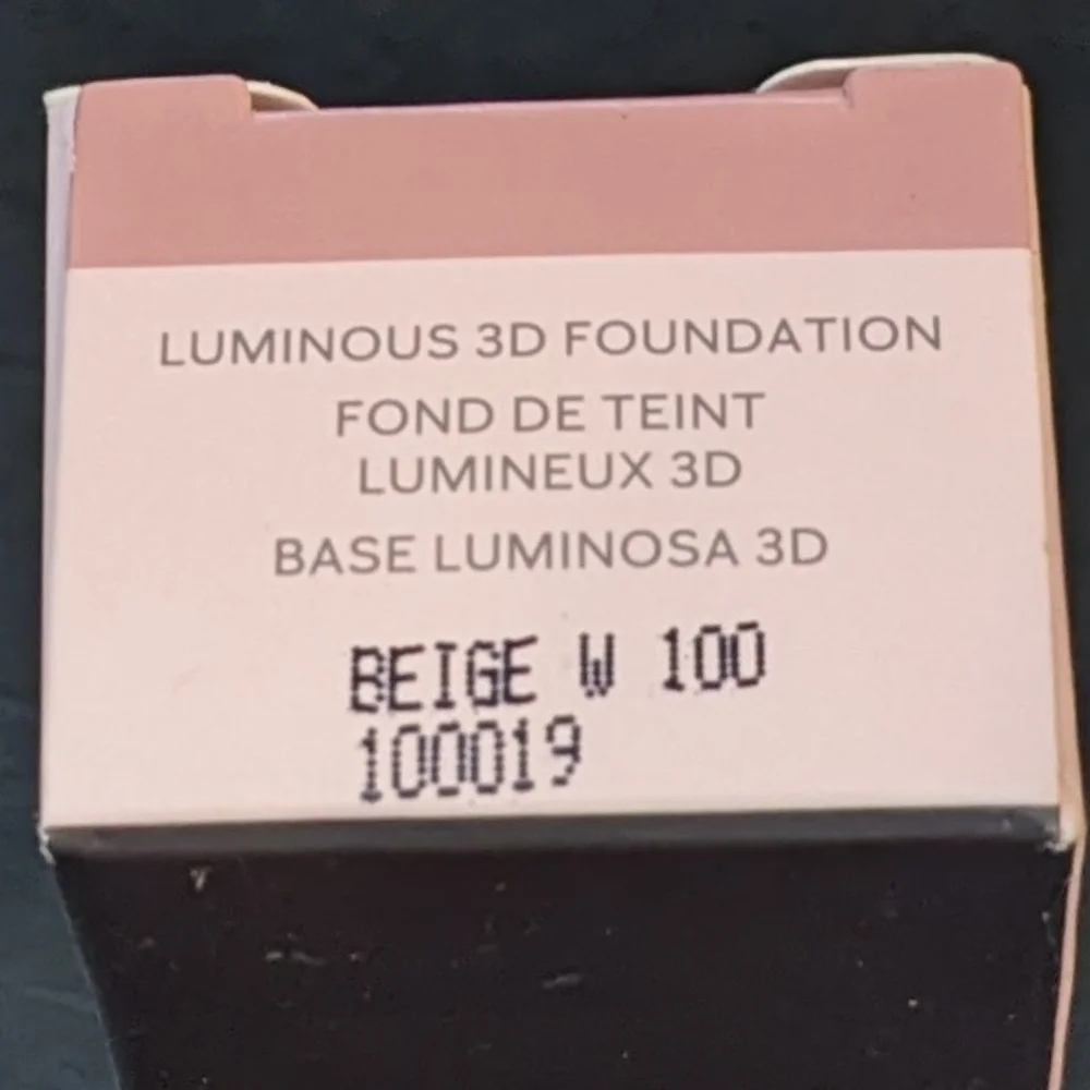 New Mary Kay TimeWise luminous 3D foundation for normal to dry skin